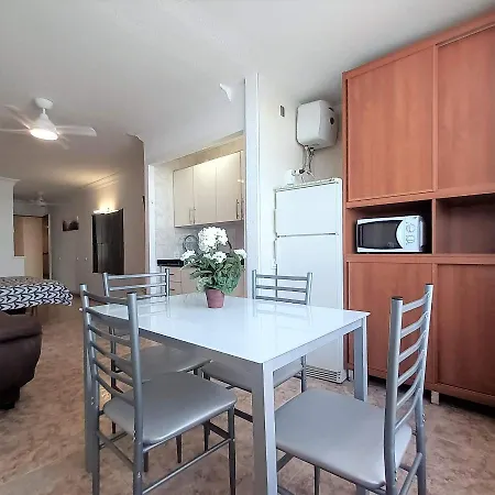 Beachfront Don Paco Apartamento