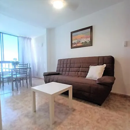 Beachfront Don Paco باتالاباكا