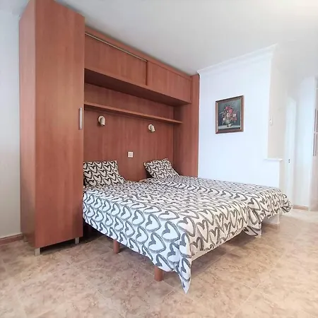 شقة Beachfront Don Paco باتالاباكا